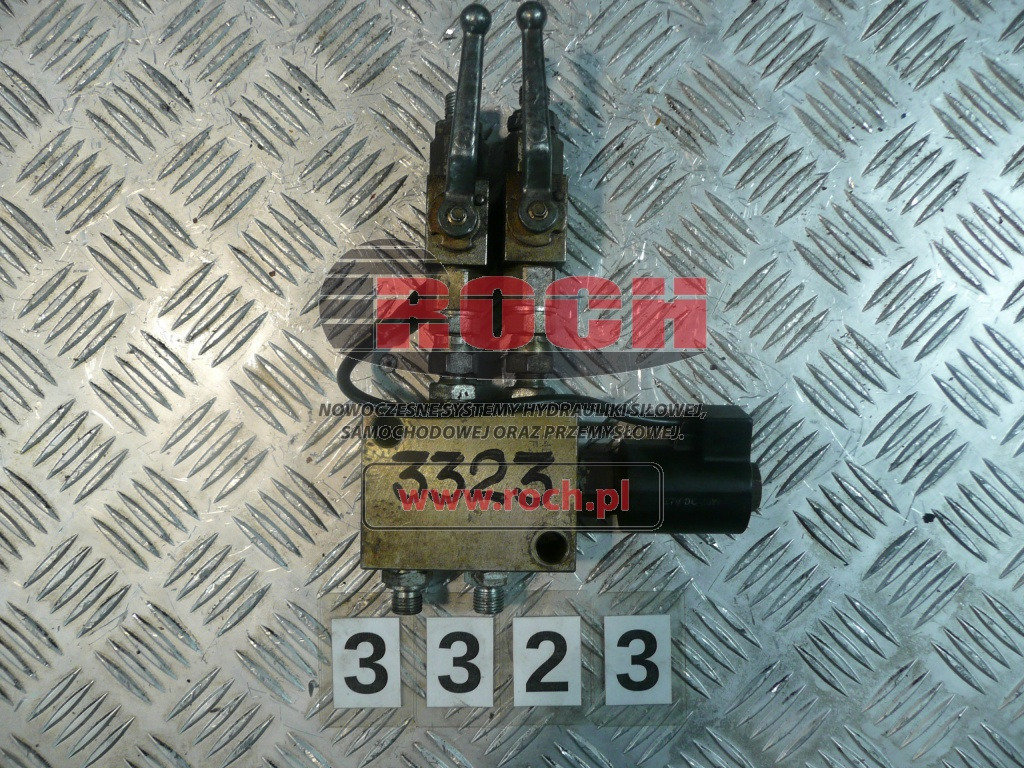 34EA-31720 7F28 148 - 1 SEKCYJNY + 27VDC 26W + HYDAC KHB-61/4 1112 PN500 BAR - Υδραυλική βαλβίδα: φωτογραφία 1 34EA-31720 7F28 148 - 1 SEKCYJNY + 27VDC 26W + HYDAC KHB-61/4 1112 PN500 BAR - Υδραυλική βαλβίδα: φωτογραφία 1