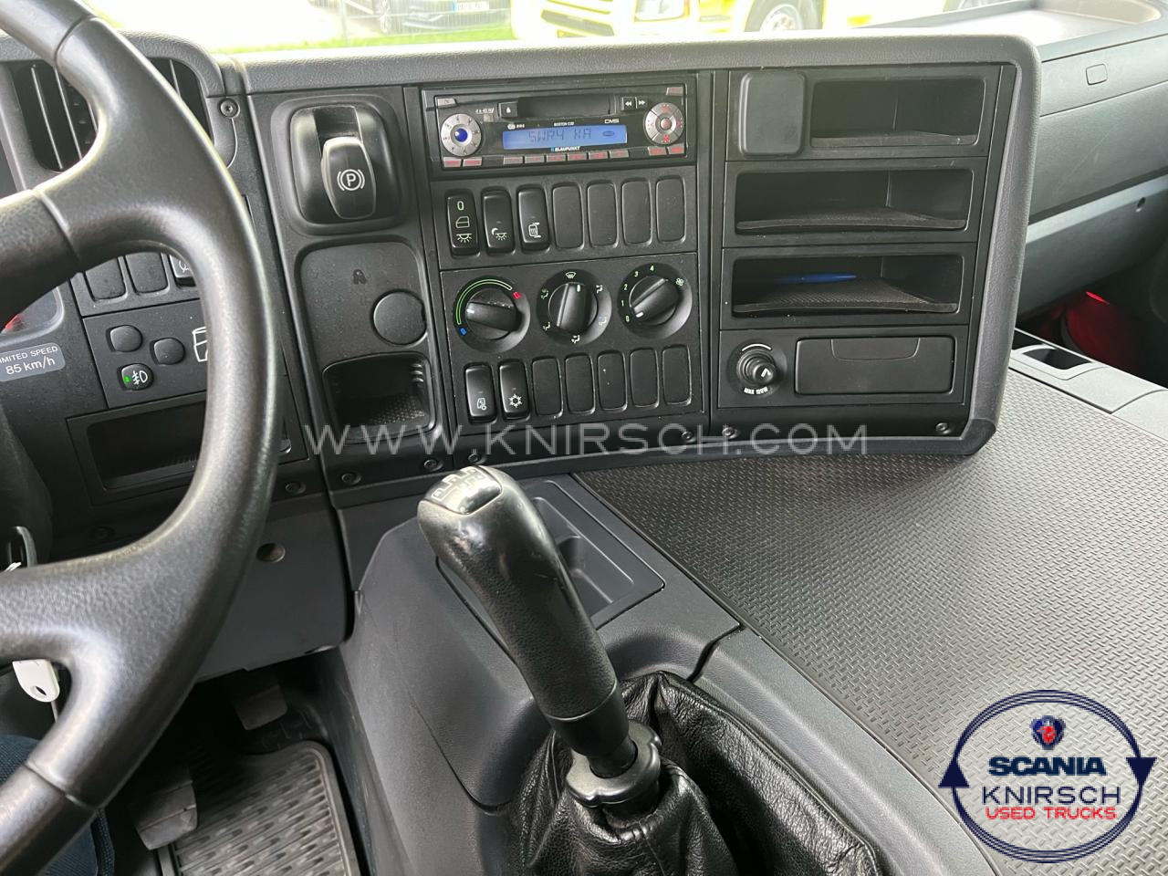 SCANIA P 270 DB4x2MNA - Φορτηγό κόφα: φωτογραφία 2 SCANIA P 270 DB4x2MNA - Φορτηγό κόφα: φωτογραφία 2