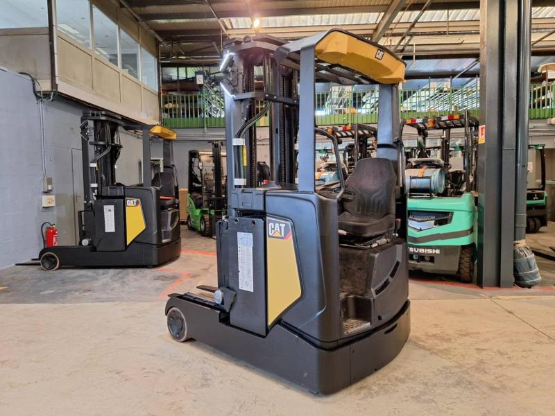 Caterpillar NR16N2 - Ανυψωτικό στενών δρόμων: φωτογραφία 5 Caterpillar NR16N2 - Ανυψωτικό στενών δρόμων: φωτογραφία 5