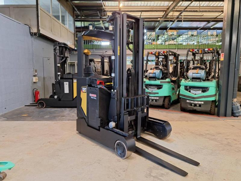 Caterpillar NR16N2 - Ανυψωτικό στενών δρόμων: φωτογραφία 1 Caterpillar NR16N2 - Ανυψωτικό στενών δρόμων: φωτογραφία 1