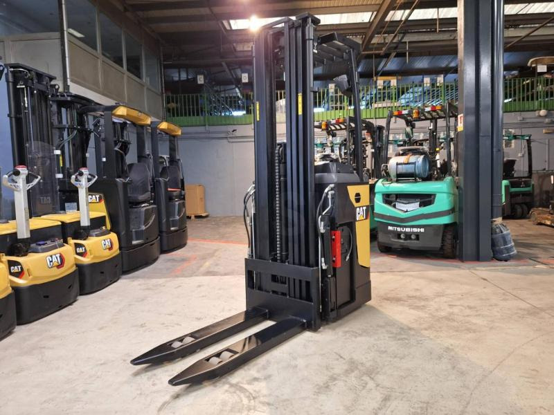 Caterpillar NSR16N2 - Μηχάνημα στοίβαξης: φωτογραφία 3 Caterpillar NSR16N2 - Μηχάνημα στοίβαξης: φωτογραφία 3