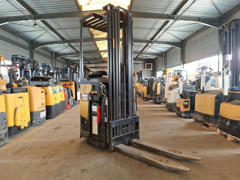 Caterpillar NSR16N2 - Μηχάνημα στοίβαξης: φωτογραφία 1 Caterpillar NSR16N2 - Μηχάνημα στοίβαξης: φωτογραφία 1