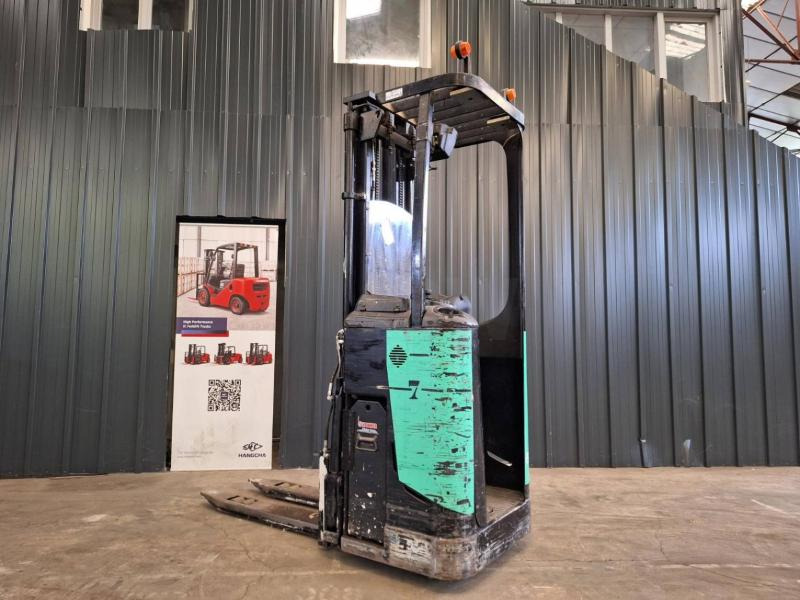 Caterpillar NSR16N - Μηχάνημα στοίβαξης: φωτογραφία 5 Caterpillar NSR16N - Μηχάνημα στοίβαξης: φωτογραφία 5
