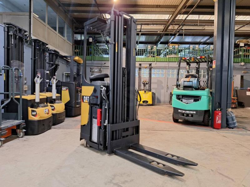 Caterpillar NSR16N - Μηχάνημα στοίβαξης: φωτογραφία 1 Caterpillar NSR16N - Μηχάνημα στοίβαξης: φωτογραφία 1