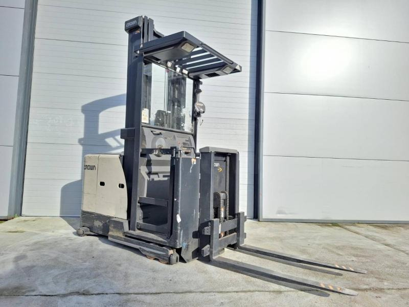 Crown SP3522-1.0 - Μηχάνημα συλλογής παραγγελιών: φωτογραφία 2 Crown SP3522-1.0 - Μηχάνημα συλλογής παραγγελιών: φωτογραφία 2