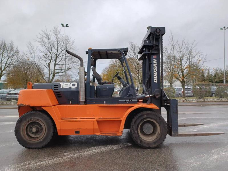Doosan D1808-S - Πετρελαιοκίνητο περονοφόρο: φωτογραφία 3 Doosan D1808-S - Πετρελαιοκίνητο περονοφόρο: φωτογραφία 3
