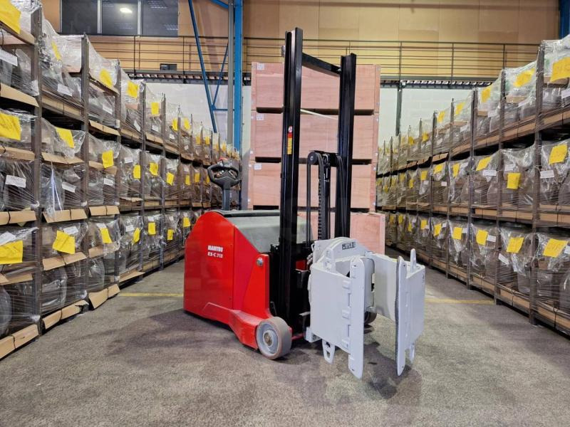 Manitou ES-C 713 SVC 17.V.315 - Μηχάνημα στοίβαξης: φωτογραφία 1 Manitou ES-C 713 SVC 17.V.315 - Μηχάνημα στοίβαξης: φωτογραφία 1