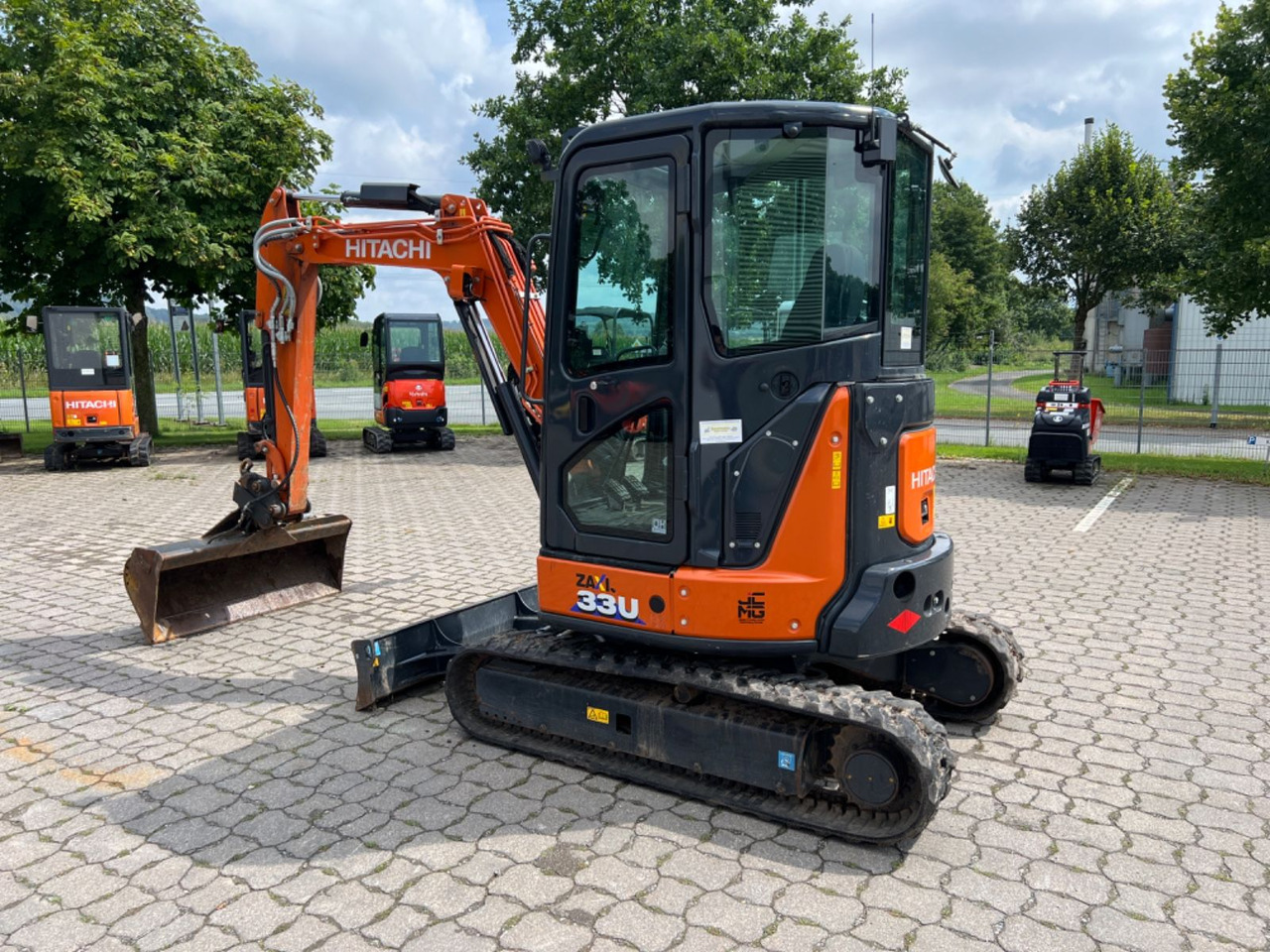 Hitachi ZX 33 U-6 CLR, Bj 22, 650 BH, Klima, MS03, GLV - Μίνι εκσκαφέας: φωτογραφία 3 Hitachi ZX 33 U-6 CLR, Bj 22, 650 BH, Klima, MS03, GLV - Μίνι εκσκαφέας: φωτογραφία 3