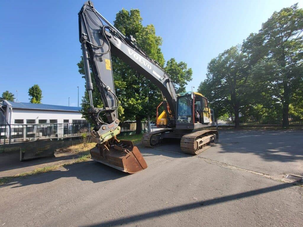 Volvo EC220EL - Ερπυστριοφόρος εκσκαφέας: φωτογραφία 1 Volvo EC220EL - Ερπυστριοφόρος εκσκαφέας: φωτογραφία 1