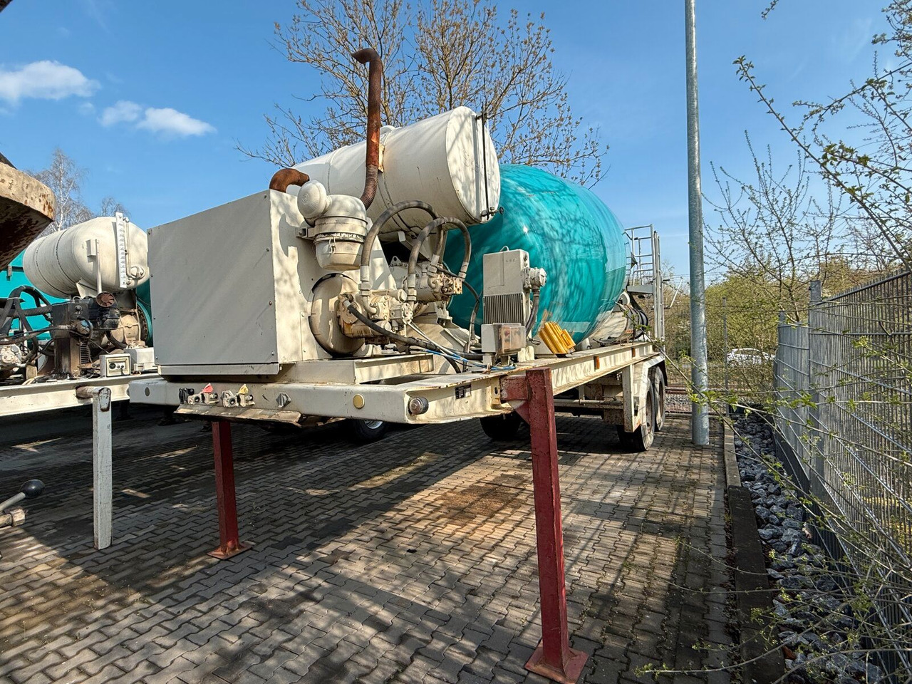 Betonmischer-Auflieger Stetter 10 m³ mit Motor - Μπετονιέρα φορτηγό: φωτογραφία 3 Betonmischer-Auflieger Stetter 10 m³ mit Motor - Μπετονιέρα φορτηγό: φωτογραφία 3