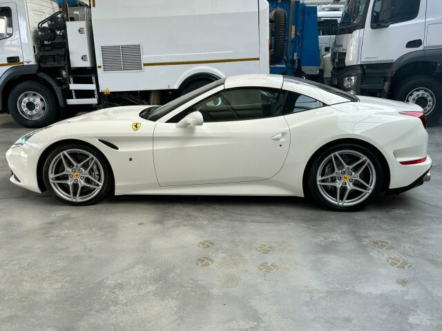 Ferrari F149 Cabrio - Κάμπριο: φωτογραφία 3 Ferrari F149 Cabrio - Κάμπριο: φωτογραφία 3