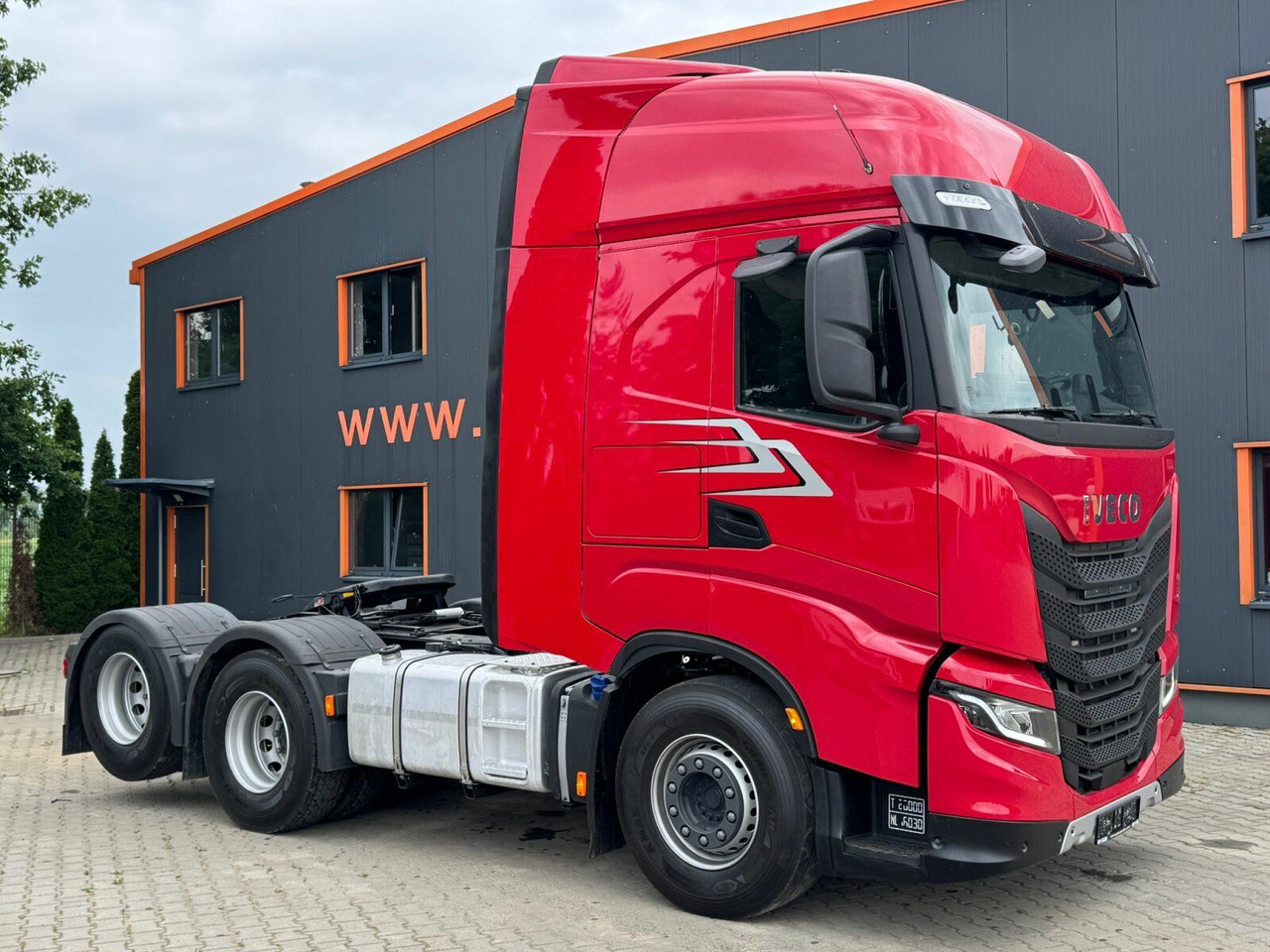 Iveco S-WAY 570 6x2 EURO6 BOOGIE Kipphydraulik - Τράκτορας: φωτογραφία 1 Iveco S-WAY 570 6x2 EURO6 BOOGIE Kipphydraulik - Τράκτορας: φωτογραφία 1