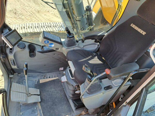 Liebherr LH40C Litronic Industry Long reach 43 Ton - Ερπυστριοφόρος εκσκαφέας: φωτογραφία 5 Liebherr LH40C Litronic Industry Long reach 43 Ton - Ερπυστριοφόρος εκσκαφέας: φωτογραφία 5