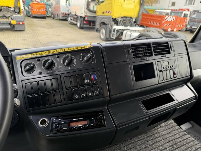 MAN TGA 18.360 4x2 HD-Kanalreiniger ASSMANN 6500 L - Όχημα εκκένωσης βόθρων: φωτογραφία 3 MAN TGA 18.360 4x2 HD-Kanalreiniger ASSMANN 6500 L - Όχημα εκκένωσης βόθρων: φωτογραφία 3