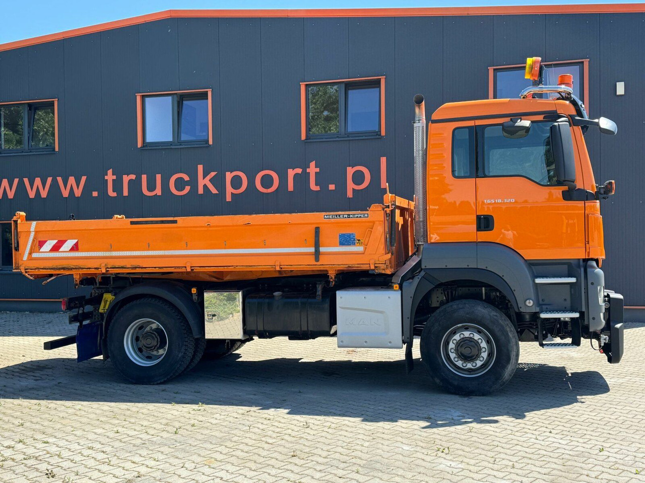 MAN TGS 18.320 4x4 BL Euro 6 Kipper + Winterdienst - Φορτηγό ανατρεπόμενο: φωτογραφία 4 MAN TGS 18.320 4x4 BL Euro 6 Kipper + Winterdienst - Φορτηγό ανατρεπόμενο: φωτογραφία 4