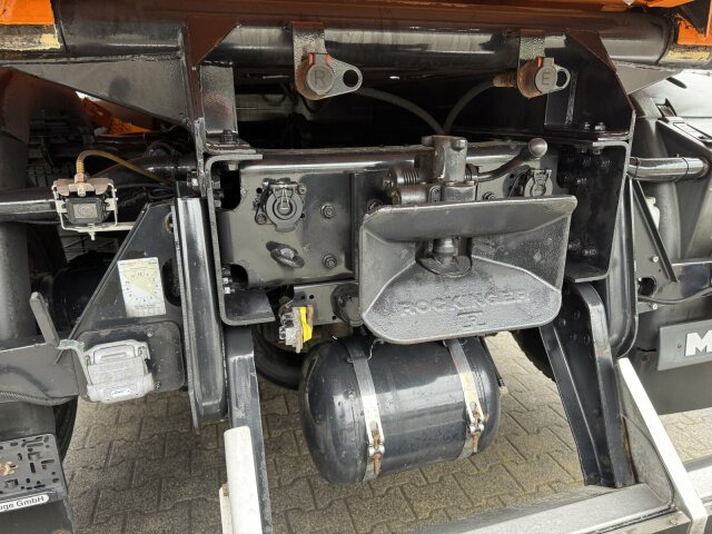 MAN TGS 28.400 6x4-4 Kipper Kran Palfinger PK9002 - Φορτηγό ανατρεπόμενο, Φορτηγό με γερανό: φωτογραφία 3 MAN TGS 28.400 6x4-4 Kipper Kran Palfinger PK9002 - Φορτηγό ανατρεπόμενο, Φορτηγό με γερανό: φωτογραφία 3