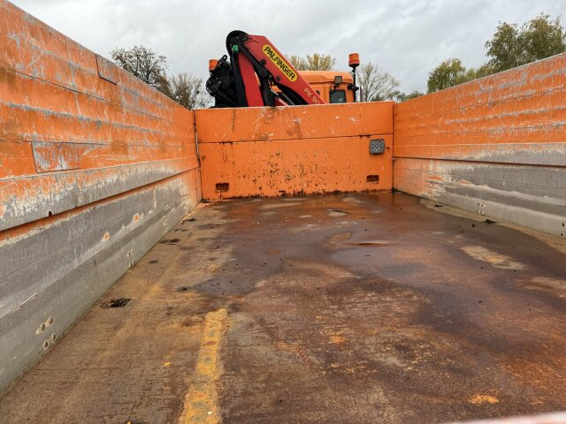 MAN TGS 28.400 6x4-4 Kipper Kran Palfinger PK9002 - Φορτηγό ανατρεπόμενο, Φορτηγό με γερανό: φωτογραφία 2 MAN TGS 28.400 6x4-4 Kipper Kran Palfinger PK9002 - Φορτηγό ανατρεπόμενο, Φορτηγό με γερανό: φωτογραφία 2