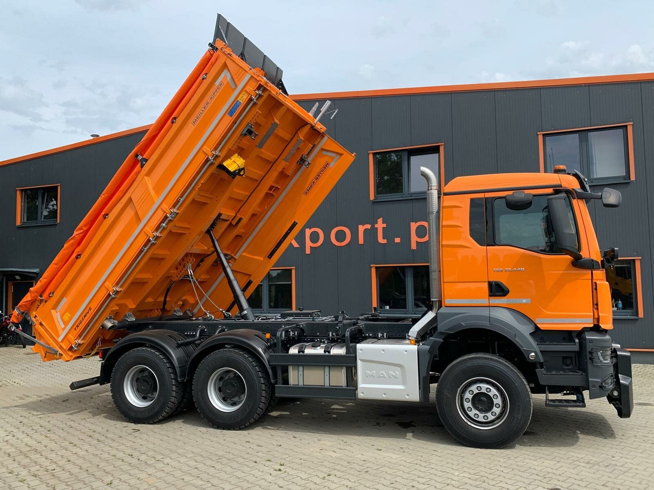 MAN TGS 33.440 6x4 Kipper MEILLER Bordmatik Frontpl. - Φορτηγό ανατρεπόμενο: φωτογραφία 4 MAN TGS 33.440 6x4 Kipper MEILLER Bordmatik Frontpl. - Φορτηγό ανατρεπόμενο: φωτογραφία 4