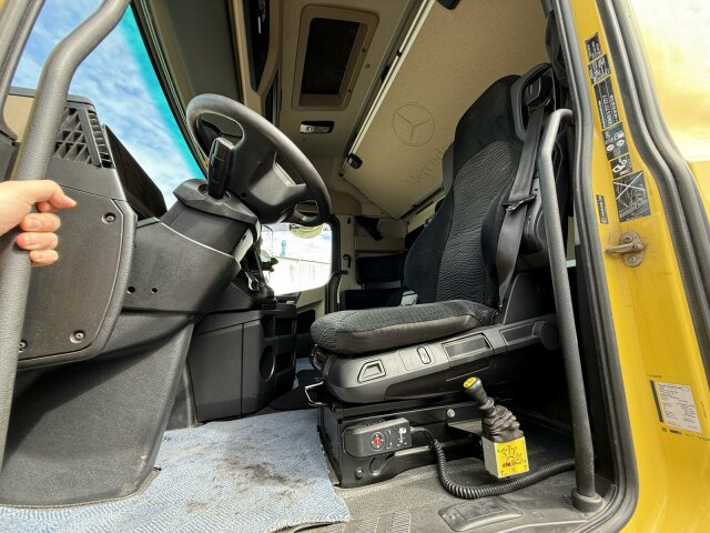 Mercedes-Benz ACTROS 1846 4x4 HAD Eur 6 Kipphydraulik Retarder - Τράκτορας: φωτογραφία 3 Mercedes-Benz ACTROS 1846 4x4 HAD Eur 6 Kipphydraulik Retarder - Τράκτορας: φωτογραφία 3