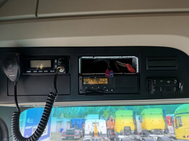 Mercedes-Benz ACTROS 1846 4x4 HAD Euro 6 Kipphydraulik - Τράκτορας: φωτογραφία 4 Mercedes-Benz ACTROS 1846 4x4 HAD Euro 6 Kipphydraulik - Τράκτορας: φωτογραφία 4