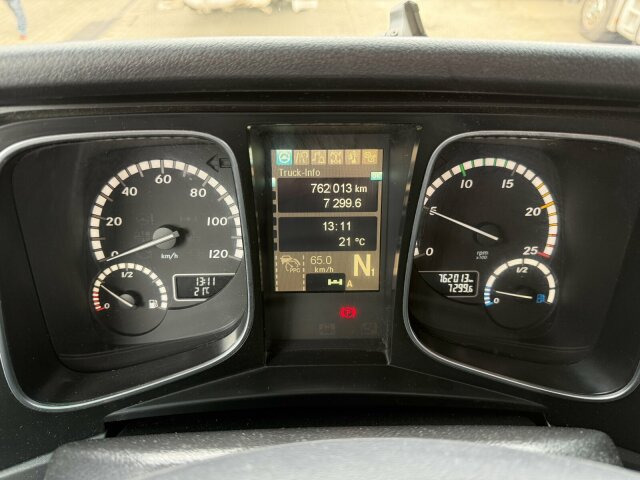 Mercedes-Benz ACTROS 2545 6x2 Pritsche Kran Palfinger PK20001K - Φορτηγό με γερανό: φωτογραφία 3 Mercedes-Benz ACTROS 2545 6x2 Pritsche Kran Palfinger PK20001K - Φορτηγό με γερανό: φωτογραφία 3