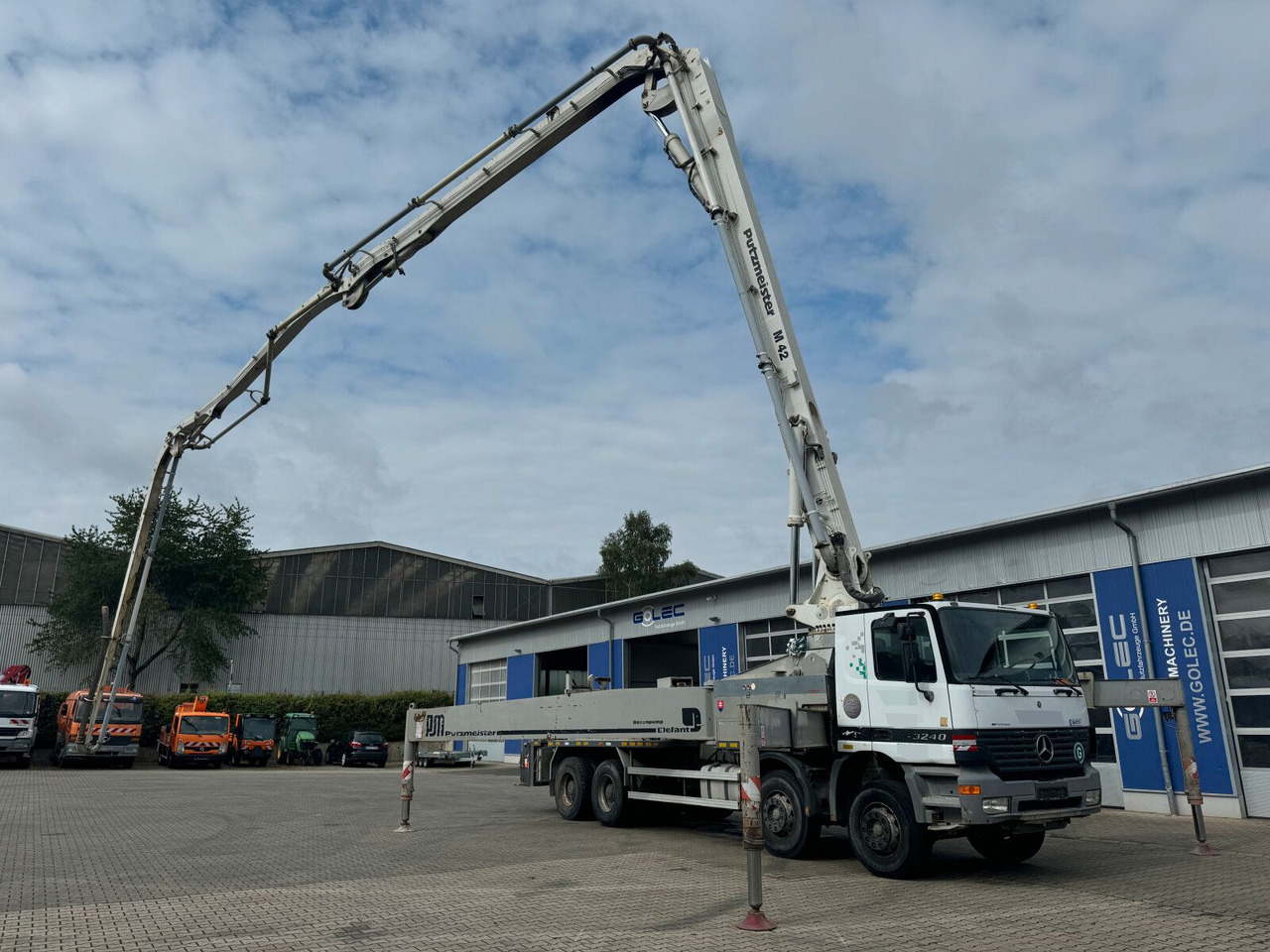 Mercedes-Benz ACTROS 3240 8x4 Betonpumpe PUTZMEISTER BSF 42 M - Αντλία σκυροδέματος: φωτογραφία 2 Mercedes-Benz ACTROS 3240 8x4 Betonpumpe PUTZMEISTER BSF 42 M - Αντλία σκυροδέματος: φωτογραφία 2