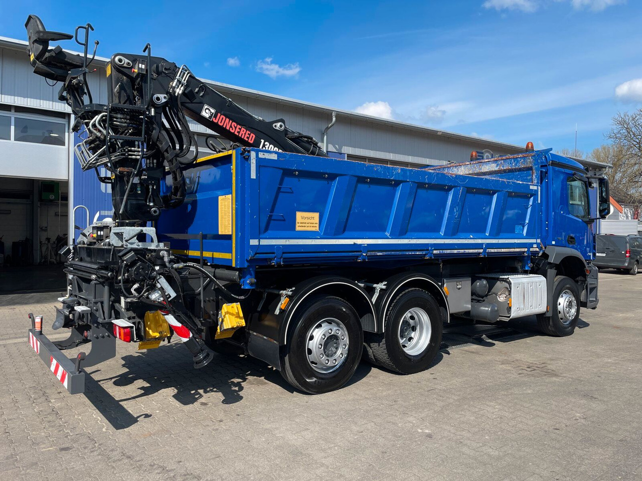 Mercedes-Benz AROCS 2536 6x2*4 Kipper Kran HIAB - Φορτηγό ανατρεπόμενο, Φορτηγό με γερανό: φωτογραφία 3 Mercedes-Benz AROCS 2536 6x2*4 Kipper Kran HIAB - Φορτηγό ανατρεπόμενο, Φορτηγό με γερανό: φωτογραφία 3