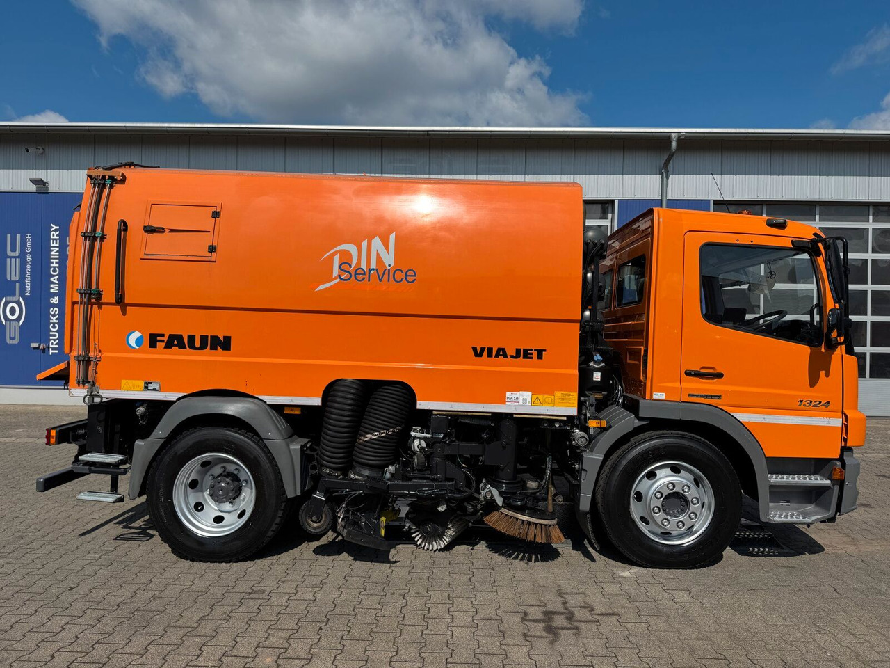 Mercedes-Benz ATEGO 1324 4x2 Kehrmaschine FAUN Viajet 6R/H - Σάρωθρο δρόμων: φωτογραφία 3 Mercedes-Benz ATEGO 1324 4x2 Kehrmaschine FAUN Viajet 6R/H - Σάρωθρο δρόμων: φωτογραφία 3
