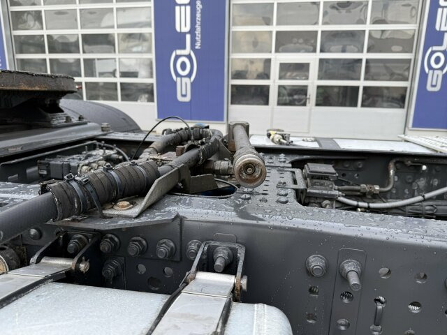 Mercedes-Benz Actros 1845 LS Sattelzugmaschine 4x2 - Τράκτορας: φωτογραφία 2 Mercedes-Benz Actros 1845 LS Sattelzugmaschine 4x2 - Τράκτορας: φωτογραφία 2