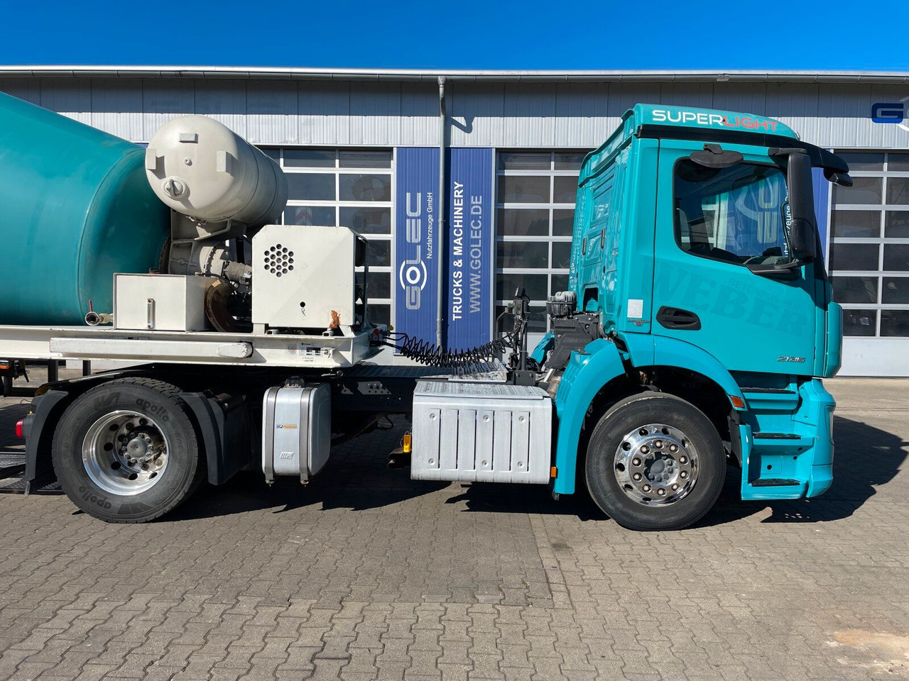 Mercedes-Benz Antos 2136 4x2 SZM Retarder Kipphyd. *Betonaufl. - Τράκτορας: φωτογραφία 2 Mercedes-Benz Antos 2136 4x2 SZM Retarder Kipphyd. *Betonaufl. - Τράκτορας: φωτογραφία 2