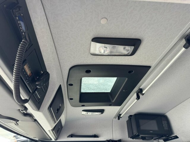 Mercedes-Benz Arocs 3253 8x4 Abrollkipper Kran Palfinger 37002 - Φορτηγό φόρτωσης γάντζου, Φορτηγό με γερανό: φωτογραφία 5 Mercedes-Benz Arocs 3253 8x4 Abrollkipper Kran Palfinger 37002 - Φορτηγό φόρτωσης γάντζου, Φορτηγό με γερανό: φωτογραφία 5