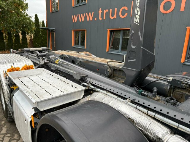 Mercedes-Benz Arocs 4145 8x4 Abrollkipper MEILLER RS 26.60L - Φορτηγό φόρτωσης γάντζου: φωτογραφία 3 Mercedes-Benz Arocs 4145 8x4 Abrollkipper MEILLER RS 26.60L - Φορτηγό φόρτωσης γάντζου: φωτογραφία 3