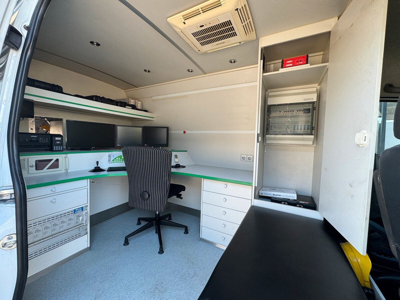 Μίσθωση  Mercedes-Benz Sprinter MB TV-Fzg mit Rausch Inspektion Einheit Mercedes-Benz Sprinter MB TV-Fzg mit Rausch Inspektion Einheit: φωτογραφία 13