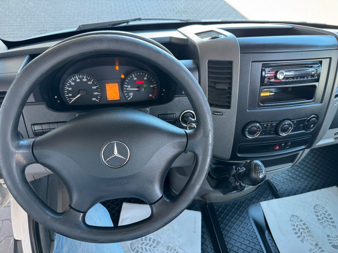 Μίσθωση  Mercedes-Benz Sprinter MB TV-Fzg mit Rausch Inspektion Einheit Mercedes-Benz Sprinter MB TV-Fzg mit Rausch Inspektion Einheit: φωτογραφία 9