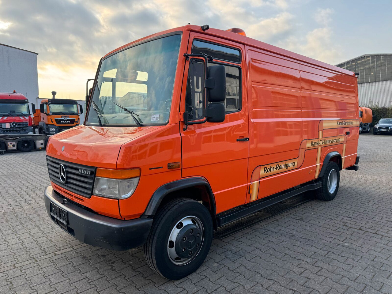 Mercedes-Benz Vario 818D Kanalreiniger Rockstroh Drain Jet 100 - Όχημα εκκένωσης βόθρων: φωτογραφία 3 Mercedes-Benz Vario 818D Kanalreiniger Rockstroh Drain Jet 100 - Όχημα εκκένωσης βόθρων: φωτογραφία 3