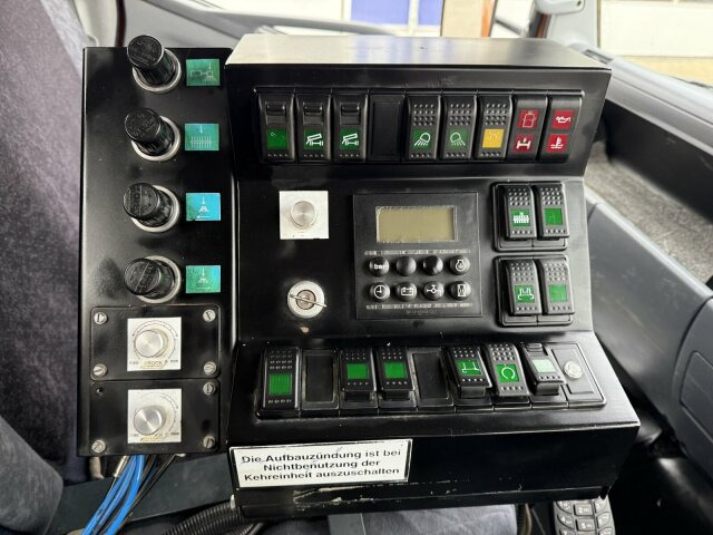 Mitsubishi Canter FUSO Kehrmaschine BROCK SL140 4 m³ - Σάρωθρο δρόμων: φωτογραφία 5 Mitsubishi Canter FUSO Kehrmaschine BROCK SL140 4 m³ - Σάρωθρο δρόμων: φωτογραφία 5