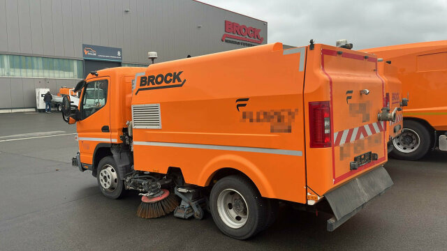 Mitsubishi Canter FUSO Kehrmaschine BROCK SL140 4 m³ - Σάρωθρο δρόμων: φωτογραφία 1 Mitsubishi Canter FUSO Kehrmaschine BROCK SL140 4 m³ - Σάρωθρο δρόμων: φωτογραφία 1