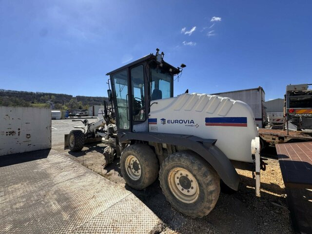 New Holland F106.6A alrrad 6x6 Grader 12 Ton - 10.700 Std - Γκρέιντερ: φωτογραφία 5 New Holland F106.6A alrrad 6x6 Grader 12 Ton - 10.700 Std - Γκρέιντερ: φωτογραφία 5