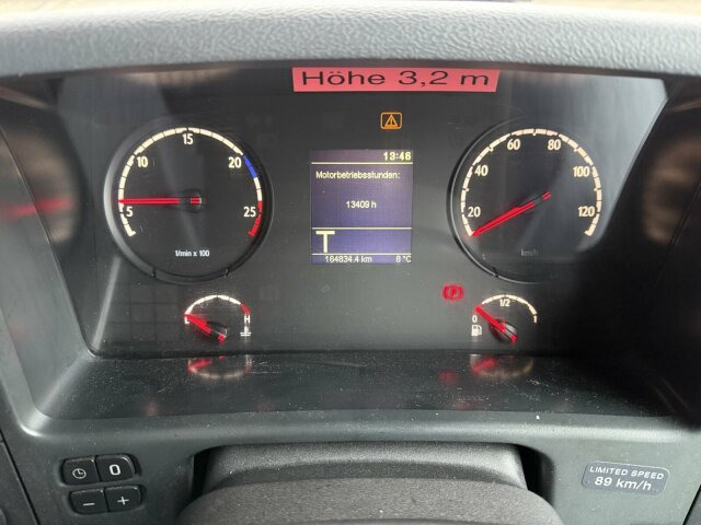 Scania P230 Kehrmaschine Johnston VT605- 6 M³ - Σάρωθρο δρόμων: φωτογραφία 3 Scania P230 Kehrmaschine Johnston VT605- 6 M³ - Σάρωθρο δρόμων: φωτογραφία 3