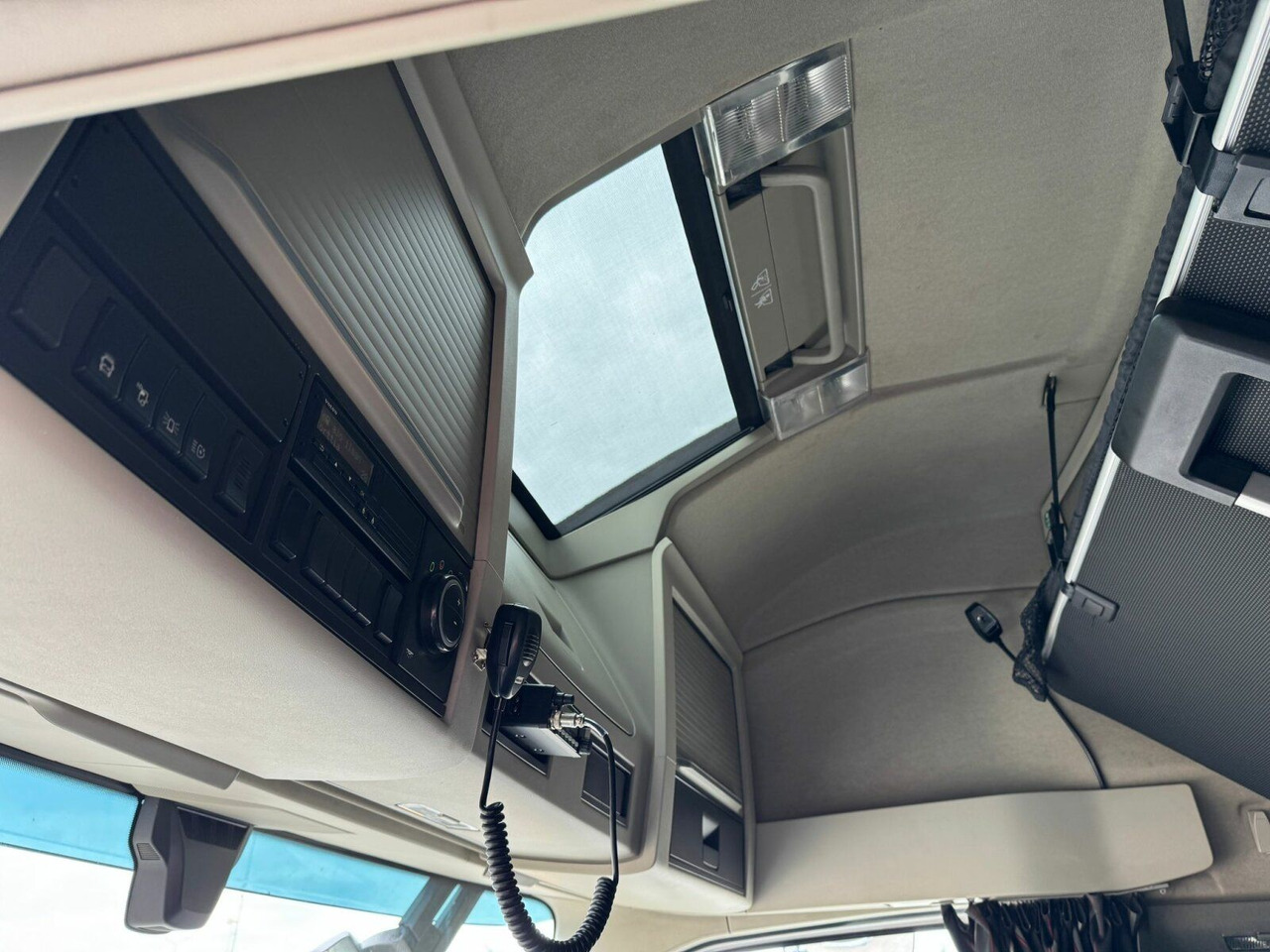 Μίσθωση  Volvo FH 540 6x2 Abrollkipper MEILLER RK 26.67 Volvo FH 540 6x2 Abrollkipper MEILLER RK 26.67: φωτογραφία 14