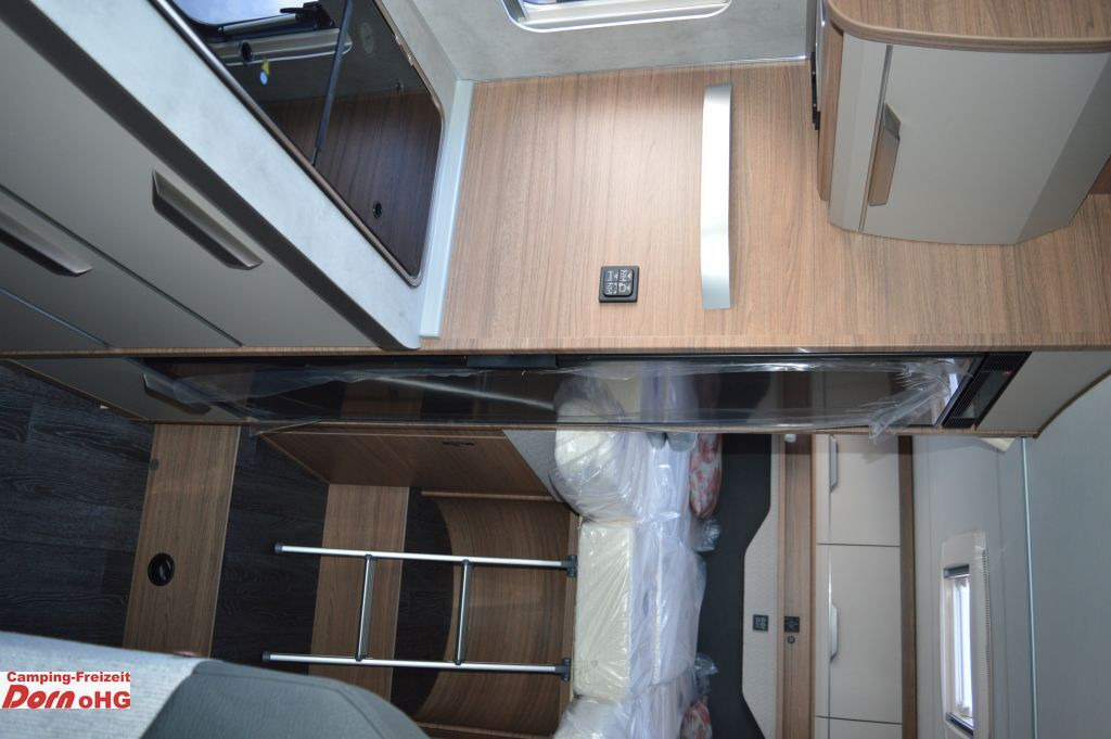 Μίσθωση  Knaus VAN WAVE 640 MEG VANSATION 163 PS/Schalter/4 Per Knaus VAN WAVE 640 MEG VANSATION 163 PS/Schalter/4 Per: φωτογραφία 20