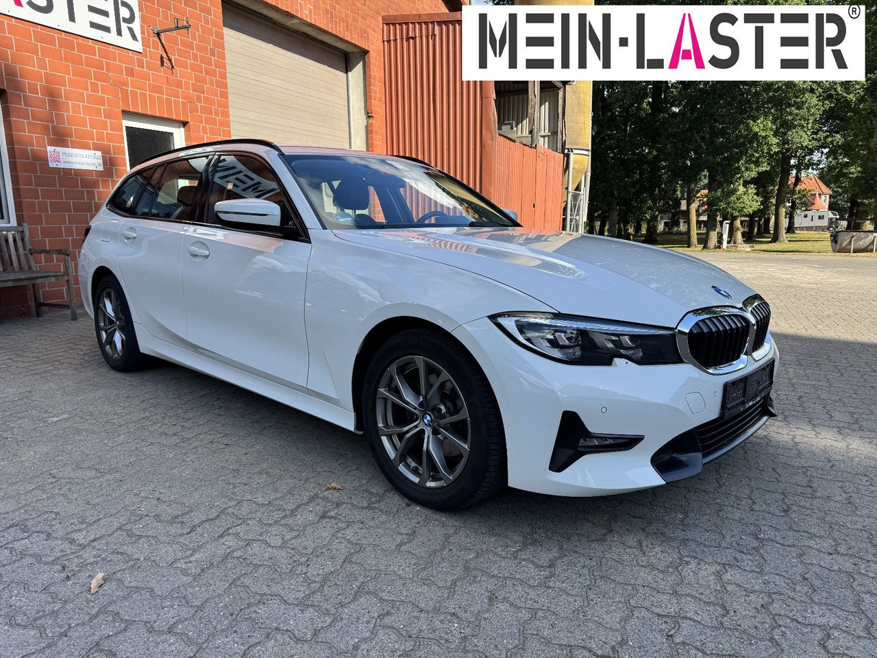 BMW 320 d xDrive touring Sport Line shadow AHK - Station wagon: φωτογραφία 2 BMW 320 d xDrive touring Sport Line shadow AHK - Station wagon: φωτογραφία 2