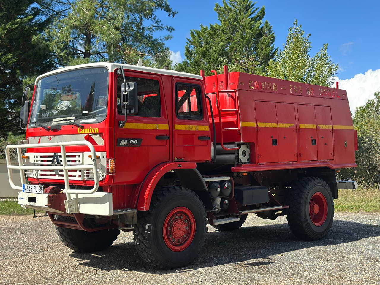 RENAULT M180 - Πυροσβεστικό όχημα: φωτογραφία 3 RENAULT M180 - Πυροσβεστικό όχημα: φωτογραφία 3