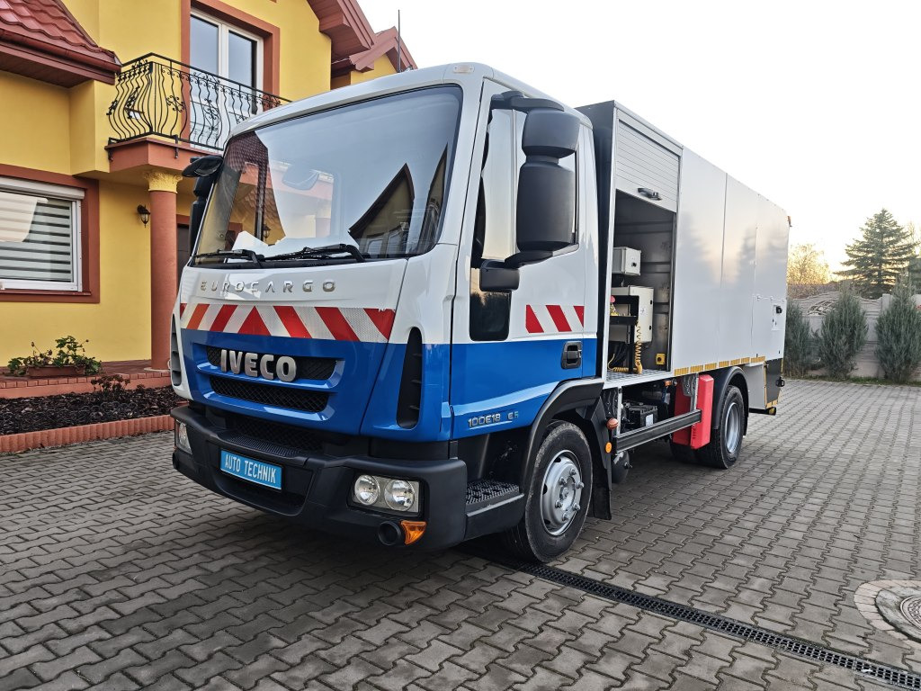 IVECO Eurocargo + IRIDE BIN WASHER CLEANER RHodέla Containerreiniger - Απορριμματοφόρο: φωτογραφία 1 IVECO Eurocargo + IRIDE BIN WASHER CLEANER RHodέla Containerreiniger - Απορριμματοφόρο: φωτογραφία 1
