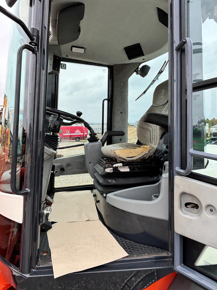 TEREX TL 100 - Ελαστιχοφόρος φορτωτής: φωτογραφία 5 TEREX TL 100 - Ελαστιχοφόρος φορτωτής: φωτογραφία 5