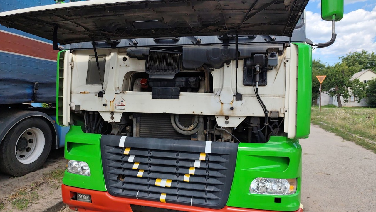 DAF XF95.430 - Τράκτορας: φωτογραφία 3 DAF XF95.430 - Τράκτορας: φωτογραφία 3