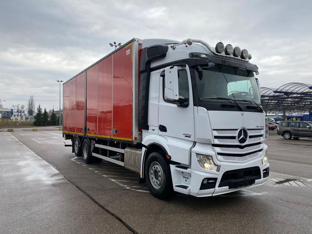 MERCEDES-BENZ ACTROS 2542 - Φορτηγό κόφα: φωτογραφία 1 MERCEDES-BENZ ACTROS 2542 - Φορτηγό κόφα: φωτογραφία 1
