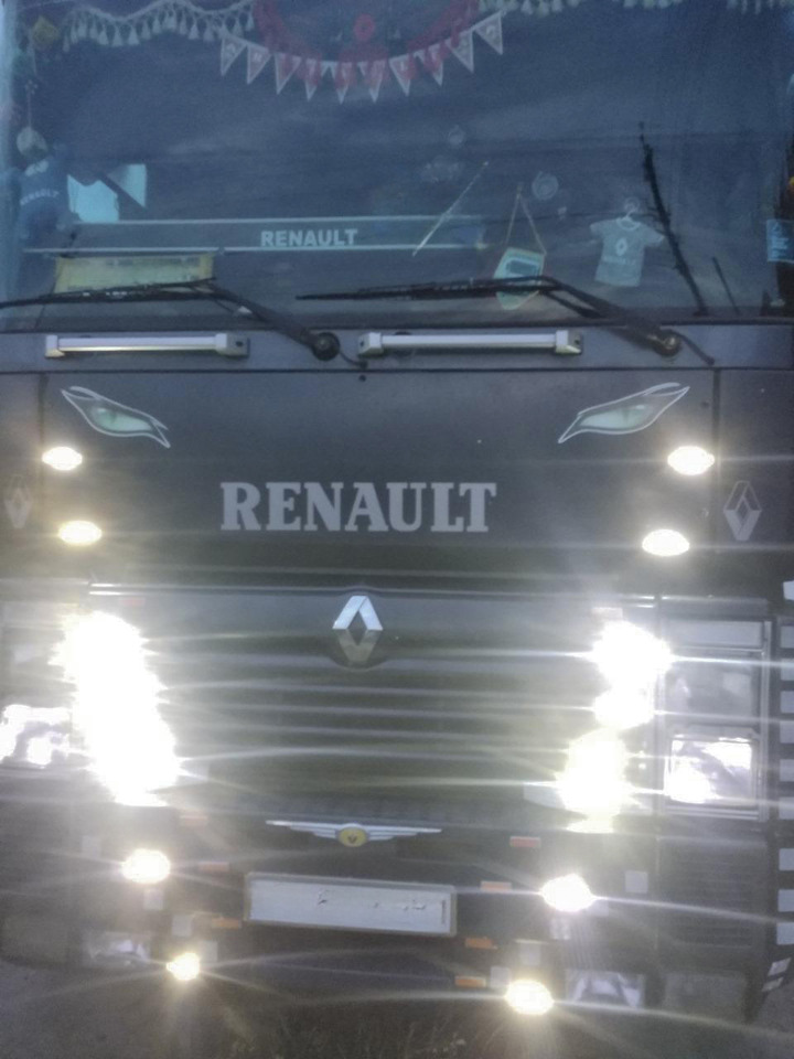 RENAULT Magnum 390 - Τράκτορας: φωτογραφία 3 RENAULT Magnum 390 - Τράκτορας: φωτογραφία 3