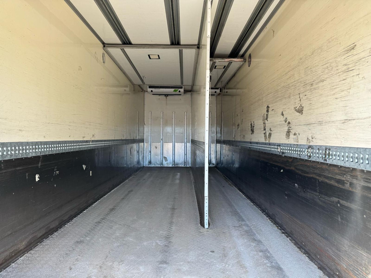 Φορτηγό ισοθερμικό SCANIA G400: φωτογραφία 10