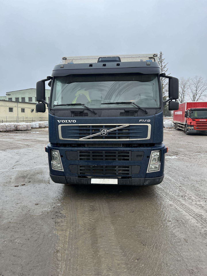 VOLVO FM9.260 - Φορτηγό κόφα: φωτογραφία 3 VOLVO FM9.260 - Φορτηγό κόφα: φωτογραφία 3